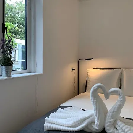 New Garden View 5min Tu Bentley Utopia * Delft
