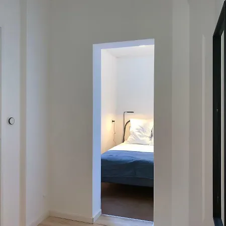 New Garden View 5min Tu Bentley Utopia Apartman Delft