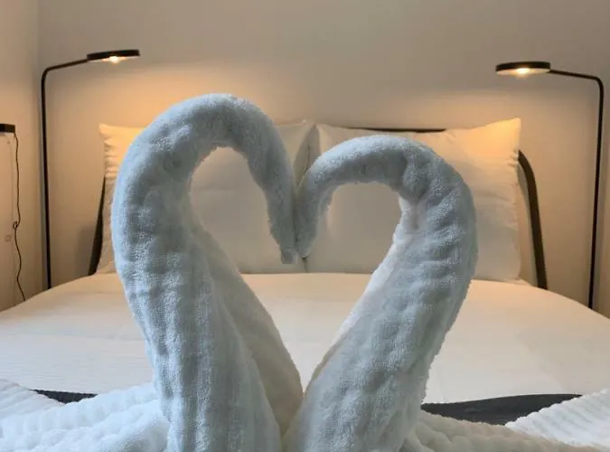 New Garden View 5min Tu Bentley Utopia Apartman Delft