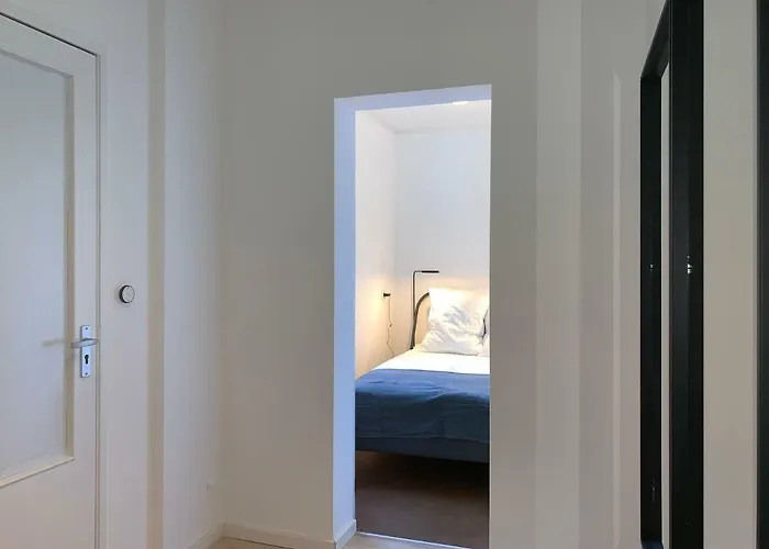 New Garden View 5min Tu Bentley Utopia Apartman Delft